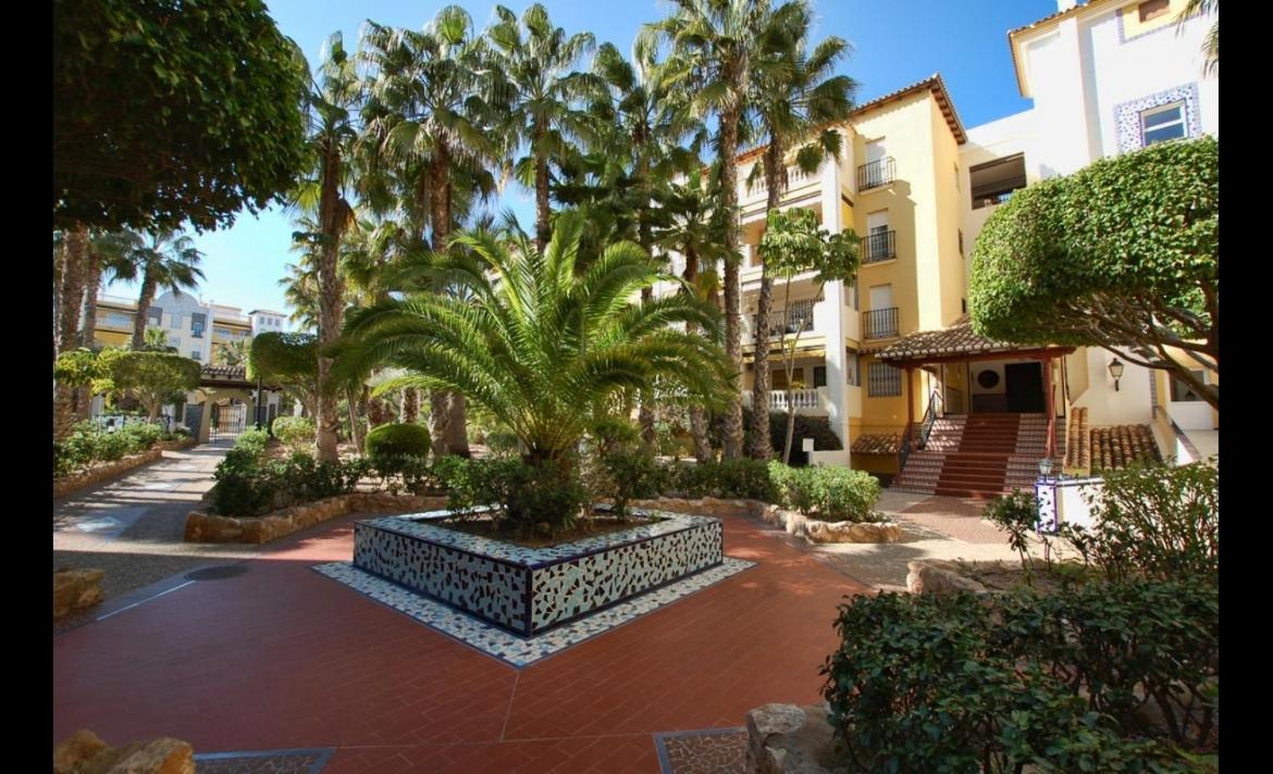 Paradiso - Aldea Del Mar - 300M To Beach Torrevieja Exterior photo